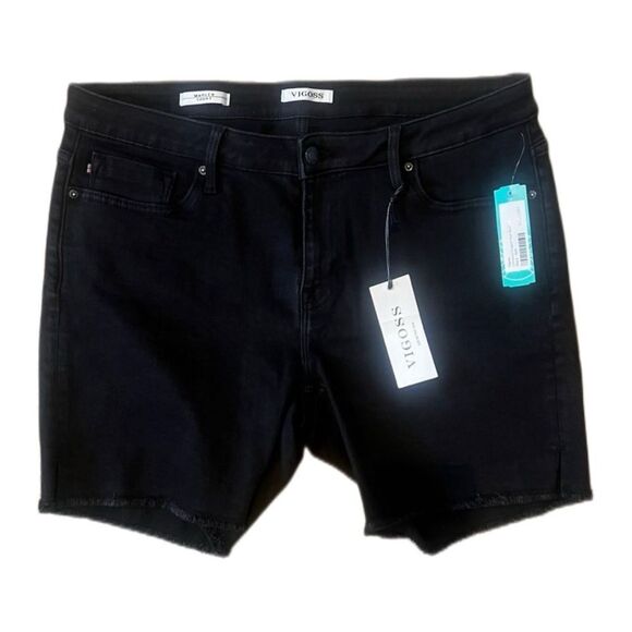 Black denim shorts - Picture 1 of 3